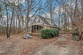 107 Smallwood Ct, Hillsborough, NC 27278