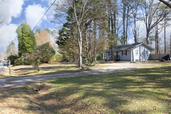 8125 Middleton Rd, Garner, NC 27529