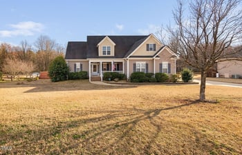 82 Wood Valley Dr, Four Oaks, NC 27524