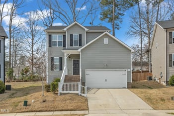 162 Lumber Ct, Clayton, NC 27520