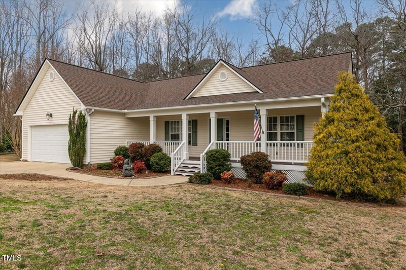 296 Hornbeam Ln, Willow Springs, NC 27592