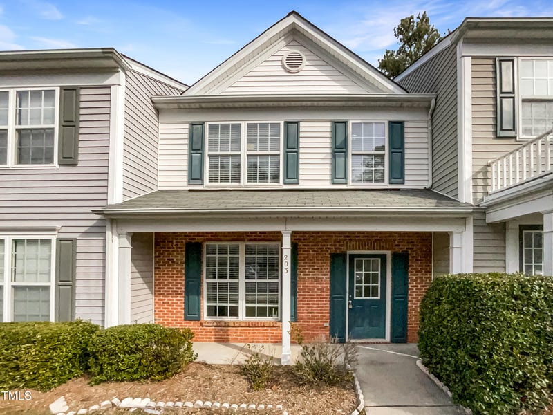 203 Canyon Lake Cir, Morrisville, NC 27560