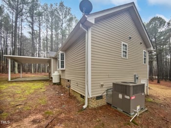 4050 Brooksdale Dr, Franklinton, NC 27525