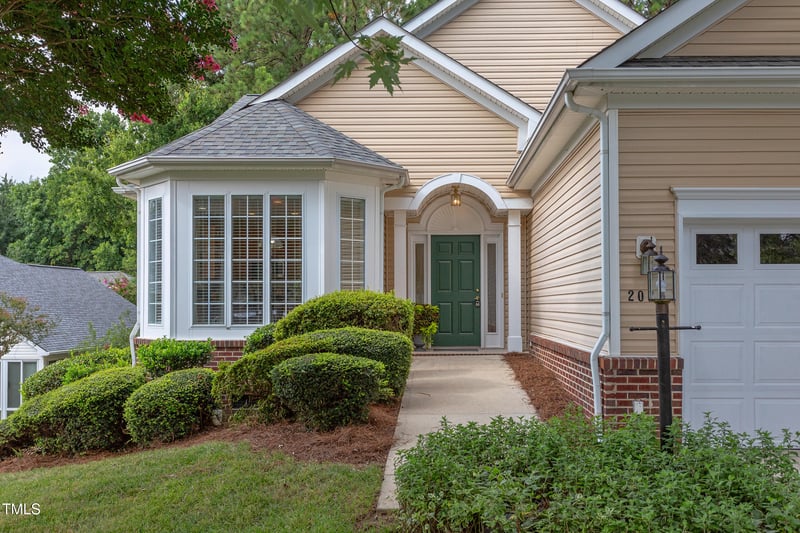 2026 Heritage Pines Dr, Cary, NC 27519