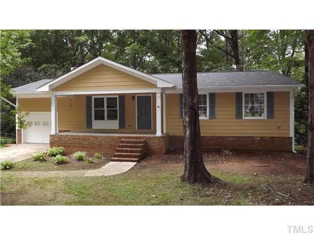 2027 Englewood Dr, Apex, NC 27539