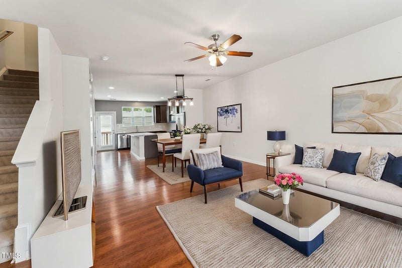 2027 Hayes Ln, Holly Springs, NC 27540