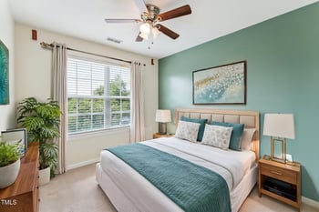 2027 Hayes Ln, Holly Springs, NC 27540