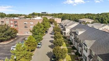 2027 Hayes Ln, Holly Springs, NC 27540