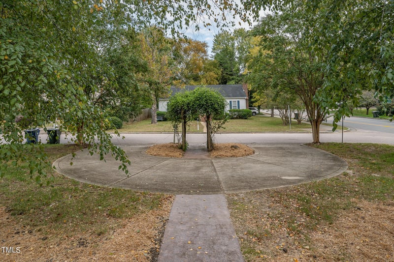 2028 Bason Ct, Raleigh, NC 27609