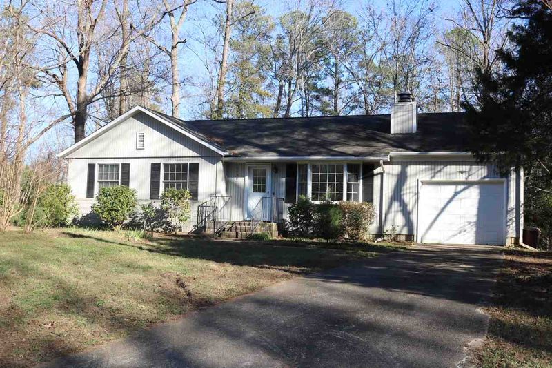 2028 Englewood Dr, Apex, NC 27539