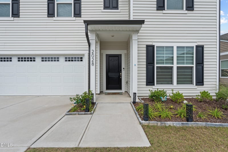 2028 Fox Chapel Pl, Fuquay Varina, NC 27526
