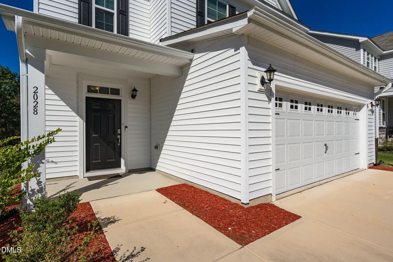 2028 Seford Dr, Durham, NC 27703