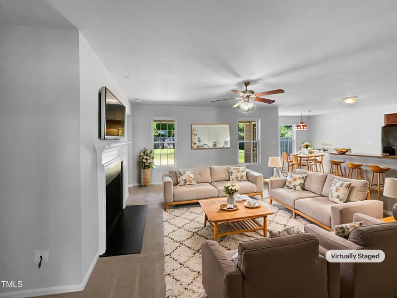 2028 Sir Michael Dr, Hope Mills, NC 28348