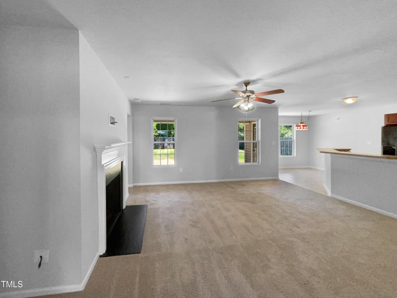 2028 Sir Michael Dr, Hope Mills, NC 28348