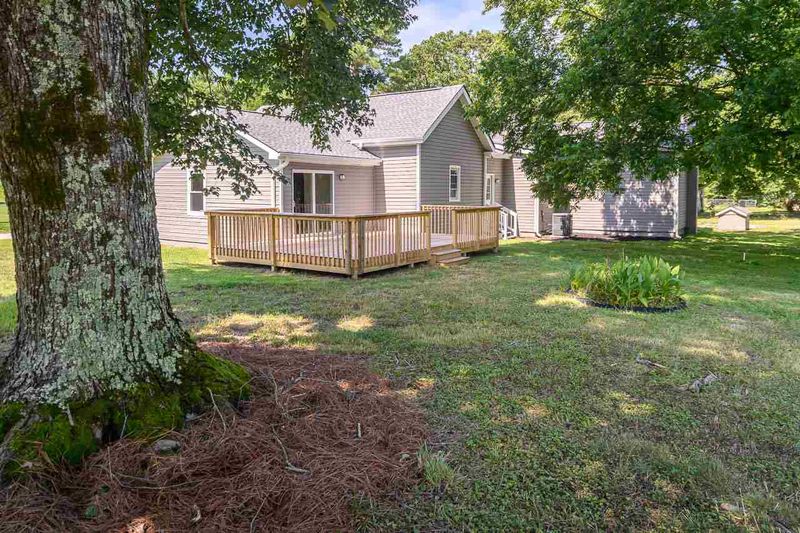 2029 Auburn Rd, Raleigh, NC 27610