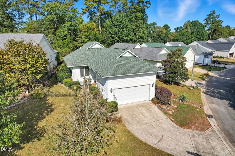 2029 Castle Pines Dr, Raleigh, NC 27604