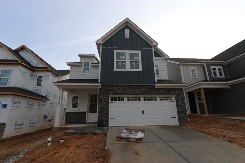 2029 Florine Dr, Apex, NC 27502
