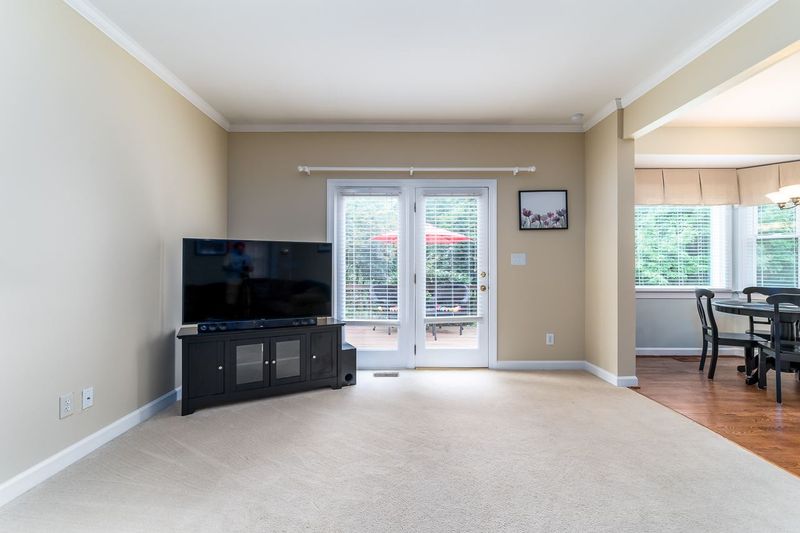 2029 Longwood Dr, Raleigh, NC 27612