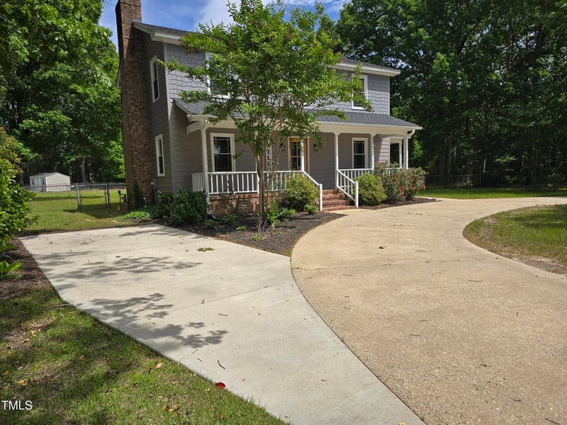 203 Ashley Ave, Goldsboro, NC 27530