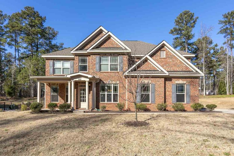 203 Blue Heron Dr, Youngsville, NC 27596