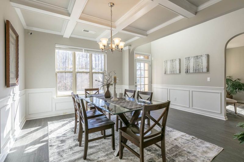 203 Blue Heron Dr, Youngsville, NC 27596