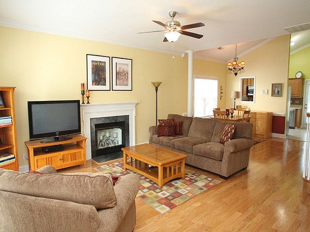 203 Bridgepath Dr, Cary, NC 27513