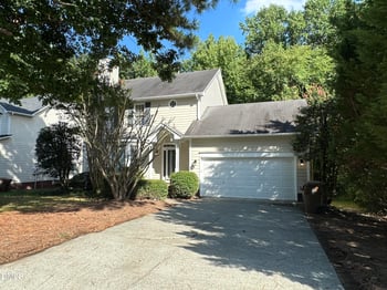 203 Caraway Ln, Cary, NC 27519