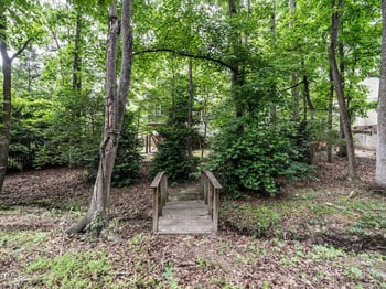 203 Chilcott Ln, Apex, NC 27502