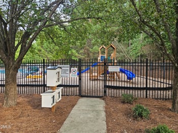 203 Chilcott Ln, Apex, NC 27502