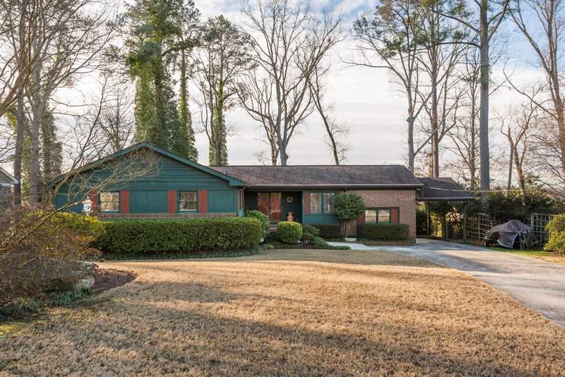 203 Cliffview Dr, Knightdale, NC 27545