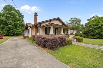 203 Clinton St, Roseboro, NC 28382