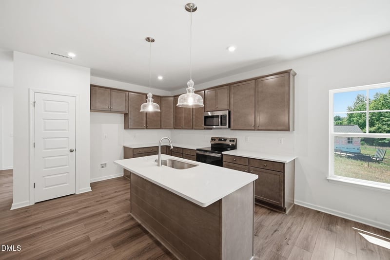 203 Cribbs Ln, Middlesex, NC 27557