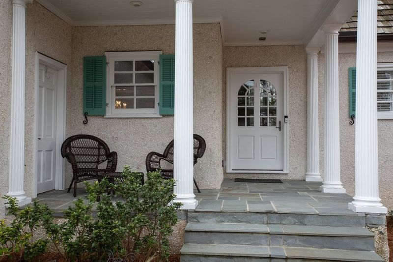 203 Edinburgh Dr #D, Cary, NC 27511