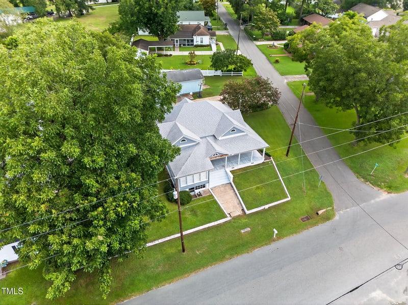 203 Keen St, Four Oaks, NC 27524