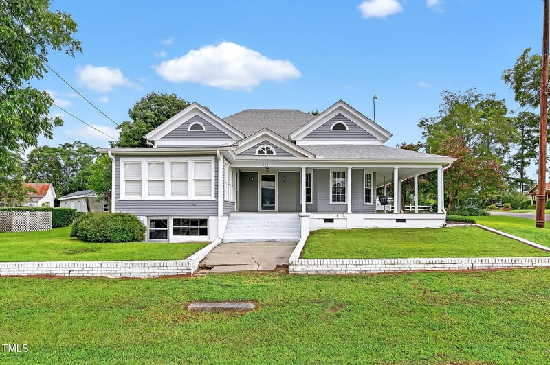 203 Keen St, Four Oaks, NC 27524