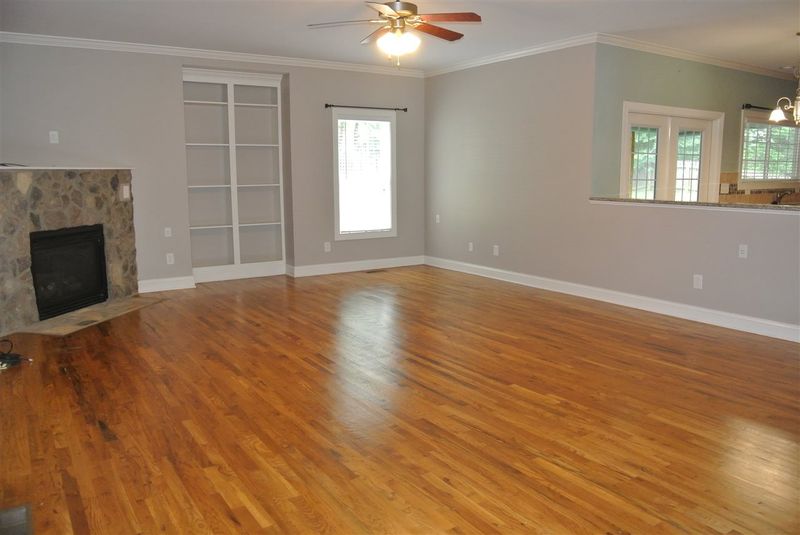 203 Kinvara Ct, Wake Forest, NC 27587