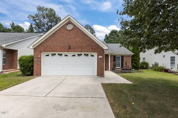 203 Kudrow Ln, Morrisville, NC 27560