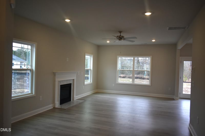 203 Lake Edge Dr, Lillington, NC 27546