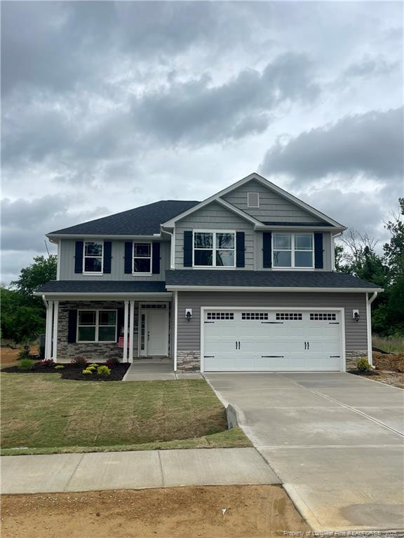 203 Lake Edge Dr, Lillington, NC 27546