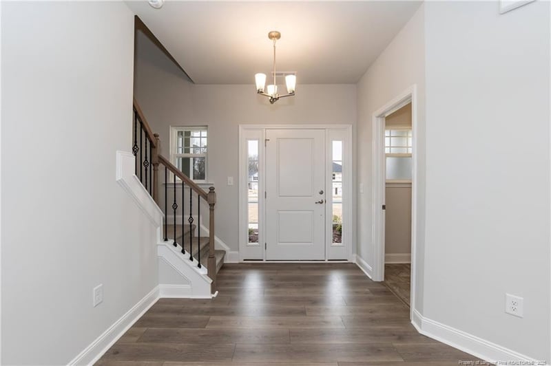 203 Lake Edge Dr, Lillington, NC 27546