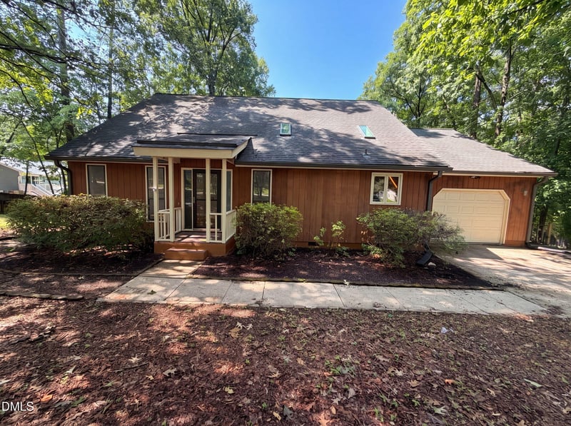 203 Laurie Ln, Cary, NC 27513