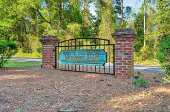 203 Leafwood Dr, Goldsboro, NC 27534