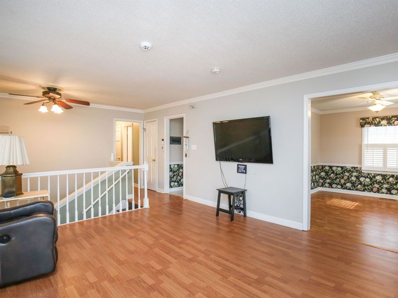 203 Longview Dr, Smithfield, NC 27577