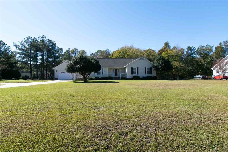 203 Lopez Ln, Clayton, NC 27527