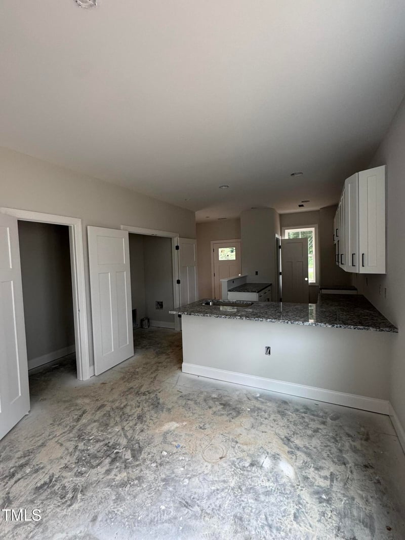 203 Main St #A, Four Oaks, NC 27524