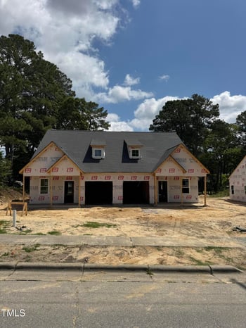 203 Main St, Four Oaks, NC 27524
