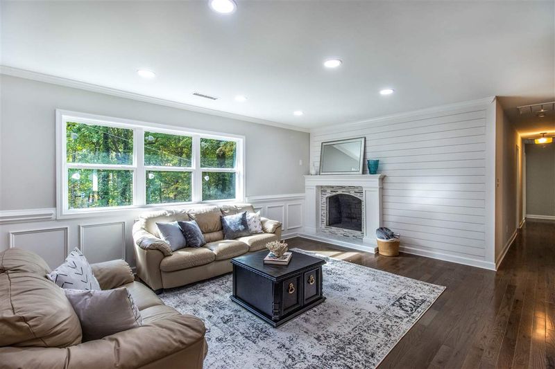 203 Marilyn Cir, Cary, NC 27513