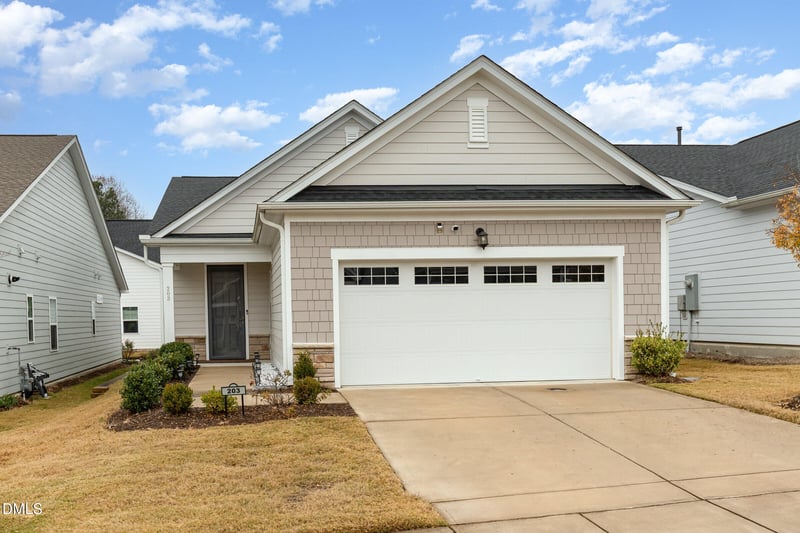 203 Maroon Ct, Raleigh, NC 27610