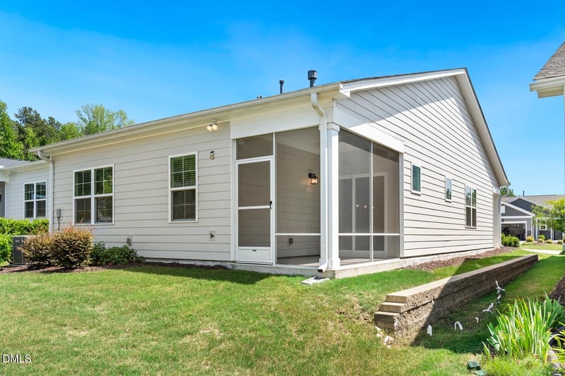 203 Maroon Ct, Raleigh, NC 27610