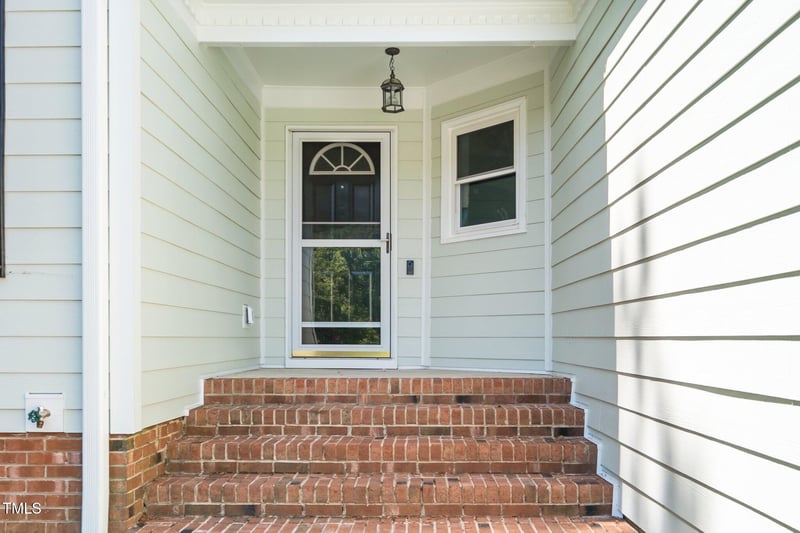 203 Needle Park Dr, Cary, NC 27513